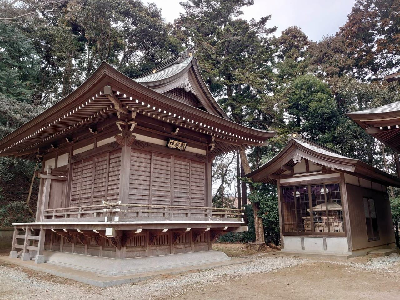 阿夫利神社_神楽殿