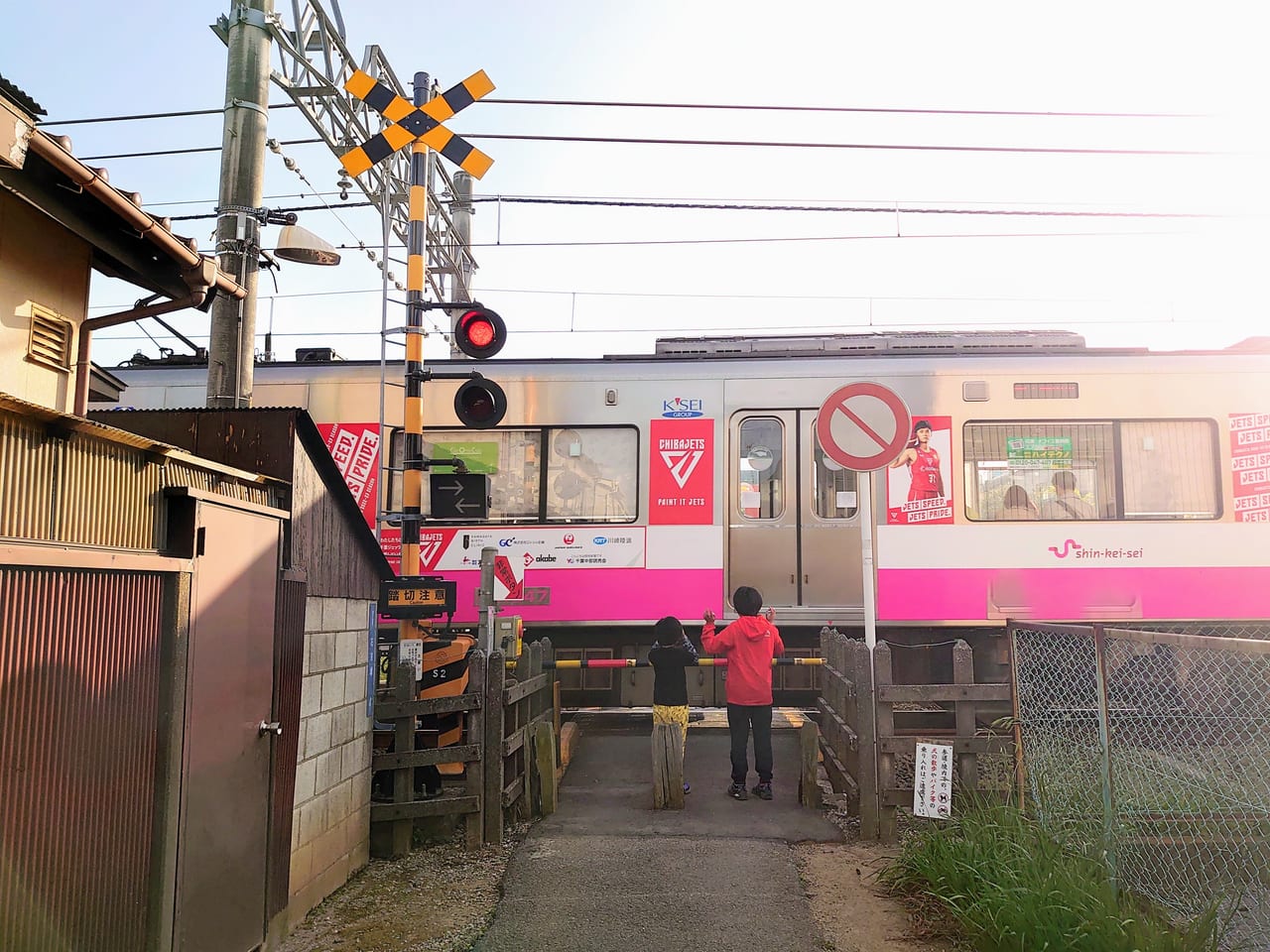 右京塚神社_電車