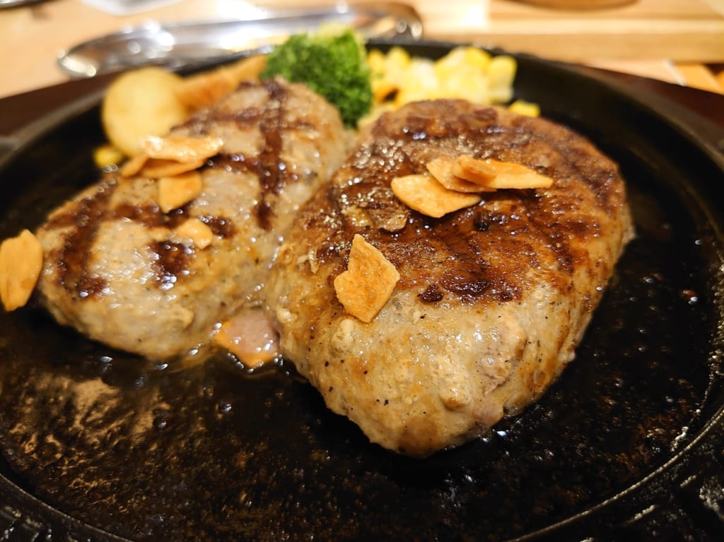 フライングガーデン_爆弾ハンバーグ