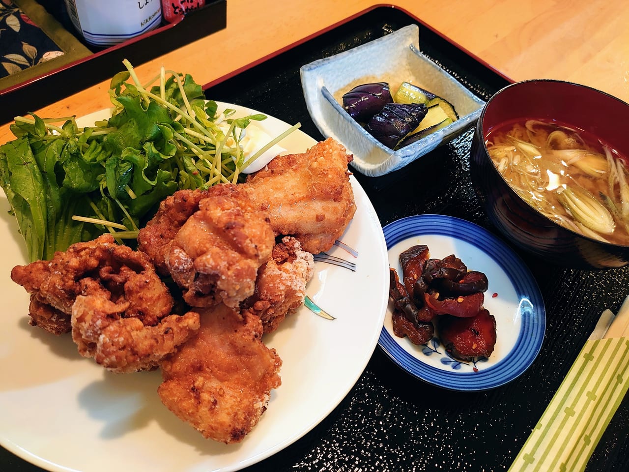 居酒屋縁ランチ_唐揚げアップ