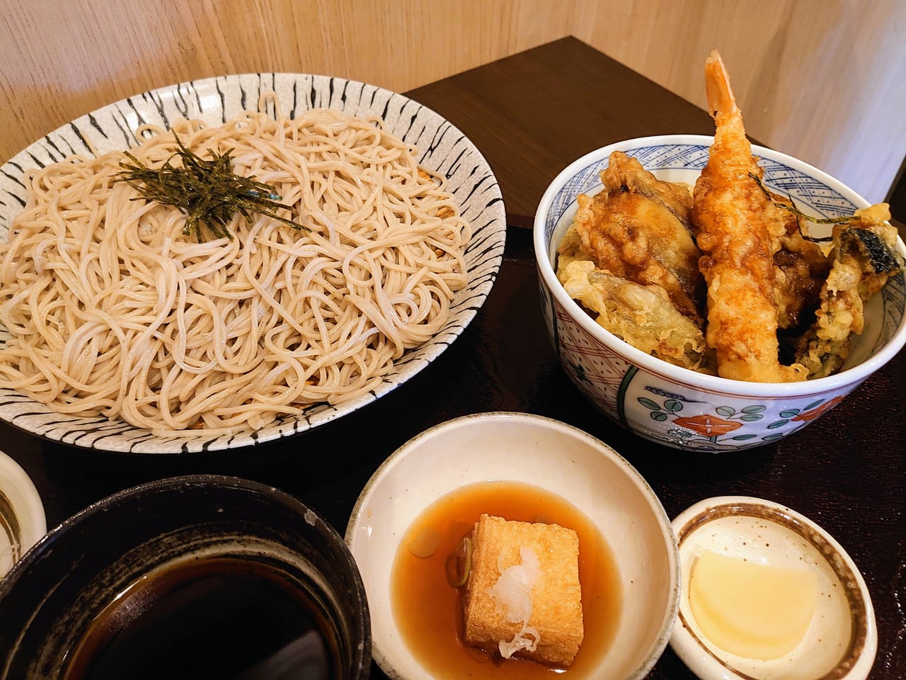 加風_蕎麦と天丼アップ