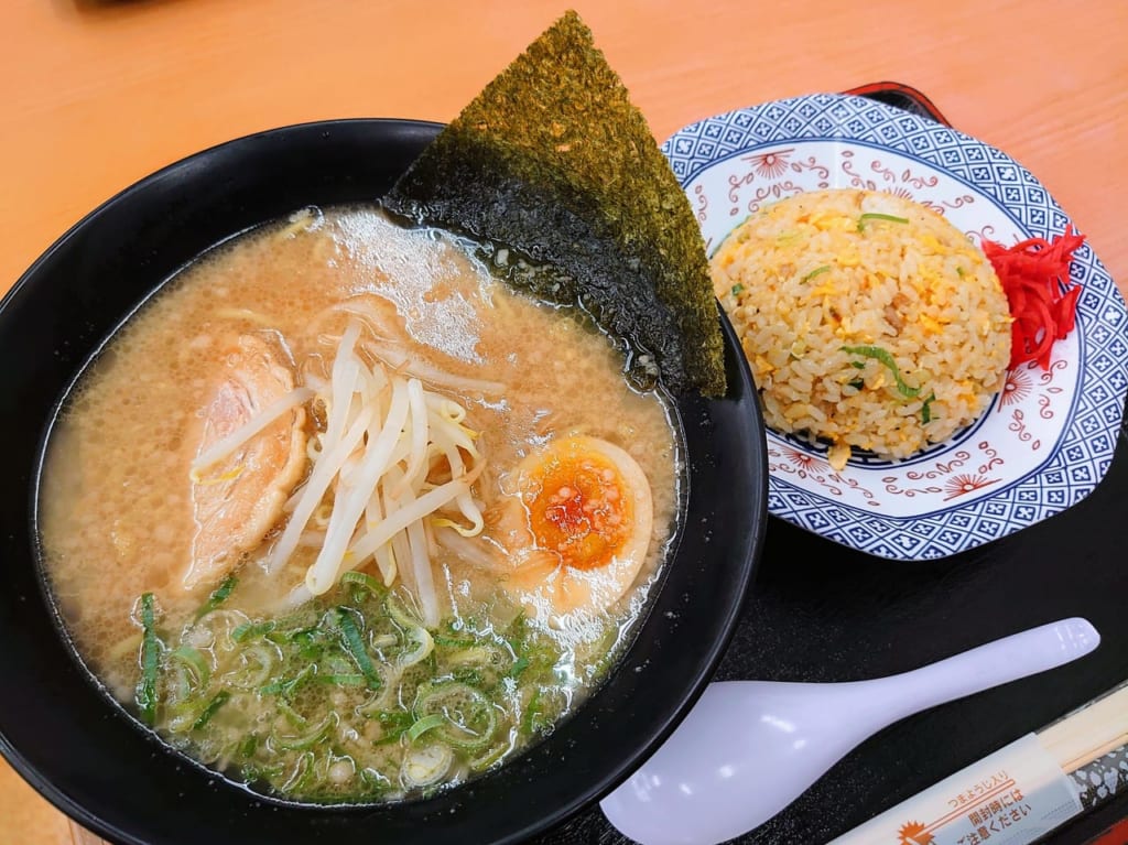 ゆにろーず_にんたまラーメンチャーハンセット