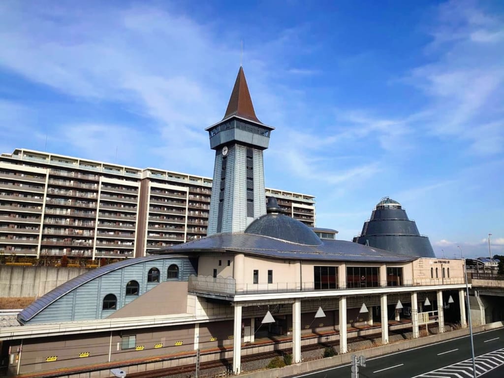印旛日本医大駅_外観１