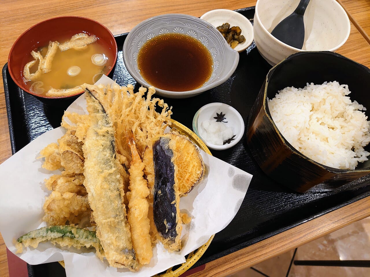 揚げ天まる_秋刀魚と秋野菜天ぷら定食