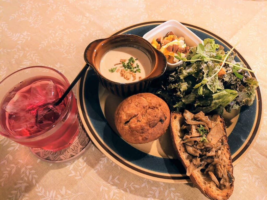 QUMO_ベーカリーランチ１