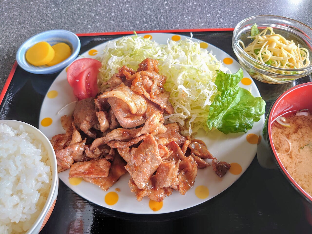 ふたご亭皿カレーラーメン_しょうが焼定食２