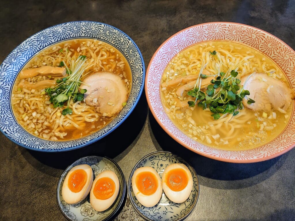 富士鹿_地鶏味玉塩と醤油１