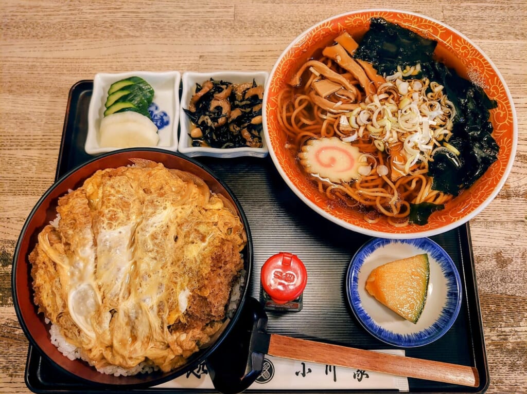 小川家_らーめんとカツ丼１