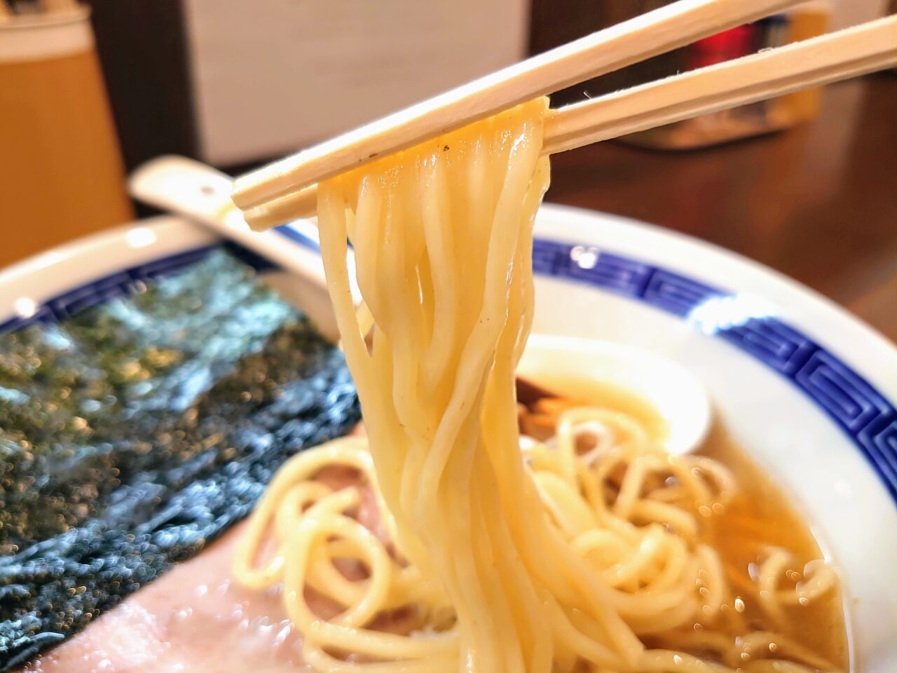 麺屋青_麺リフト