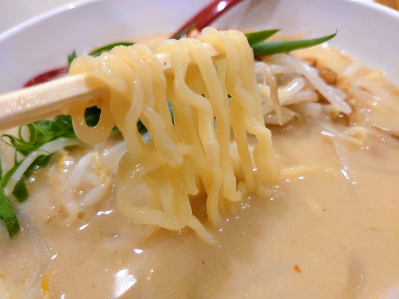 田所商店イオン千葉NT_麺リフト