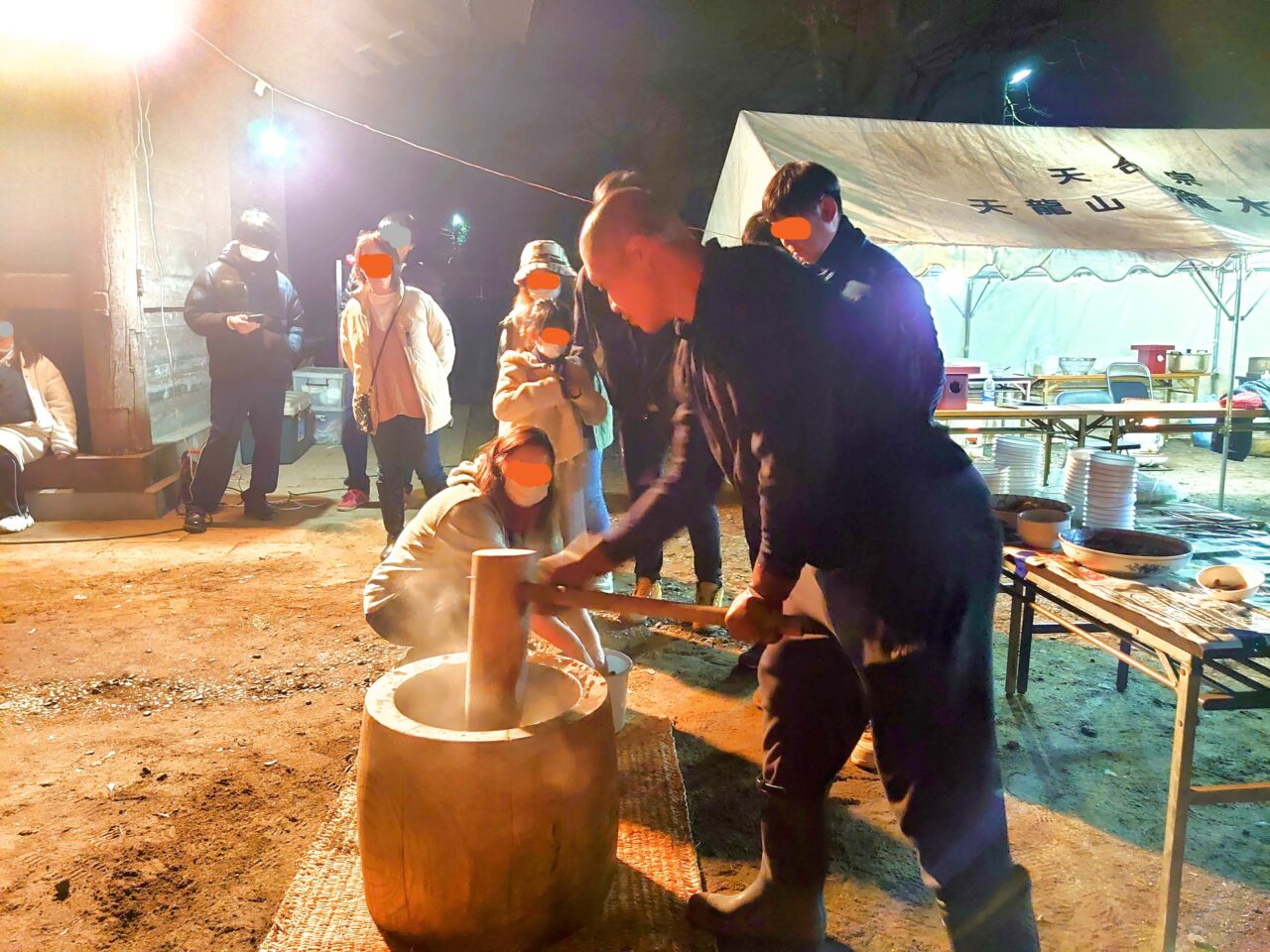 瀧水寺除夜の鐘2024_お餅つき１