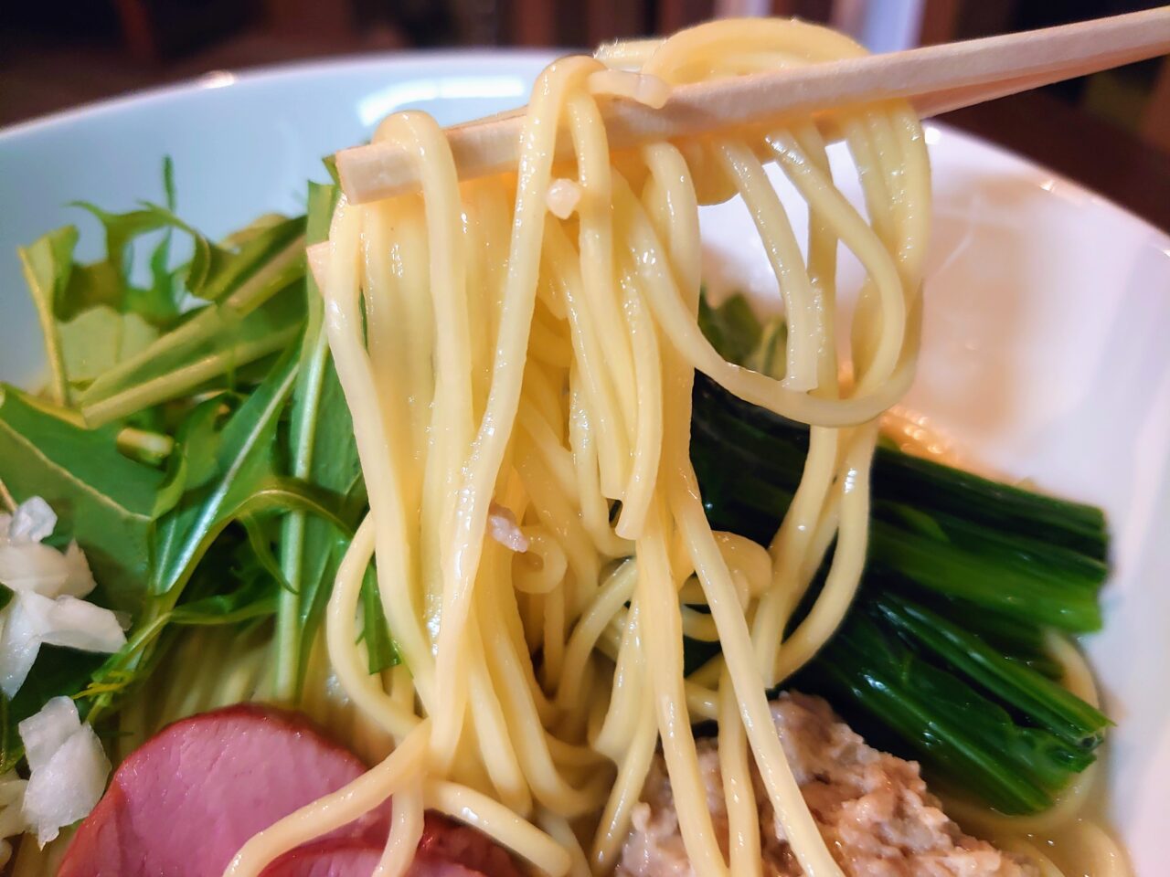 芋が好きラーメン_麺リフト