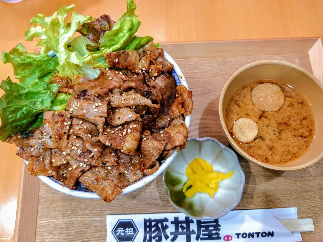 カルビ丼あらた_カルビ丼１