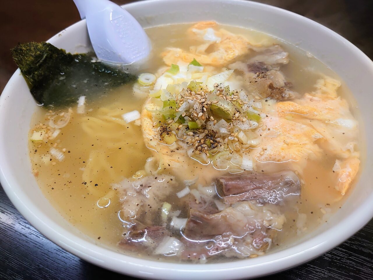 川崎苑_コムタンラーメン１
