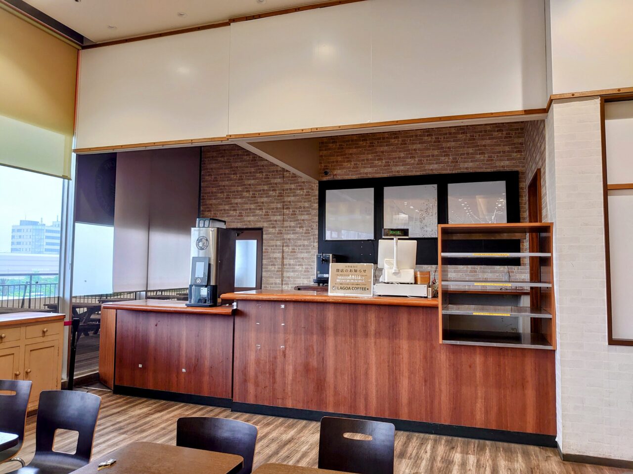 ラゴアカフェ閉店_外観１