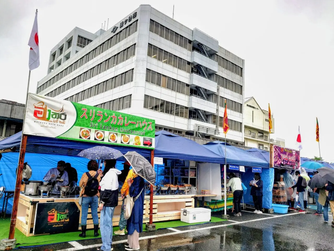 スリランカフェスティバル2025初日_屋台２