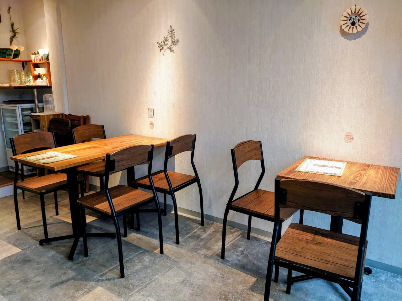 しろいcafe_内観１