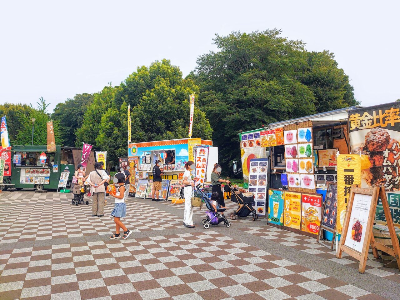 犬と夏祭り2025-2_キッチンカー１