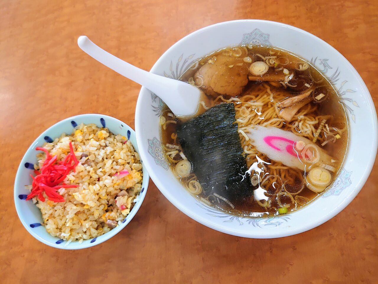喜楽2025_半チャンラーメン