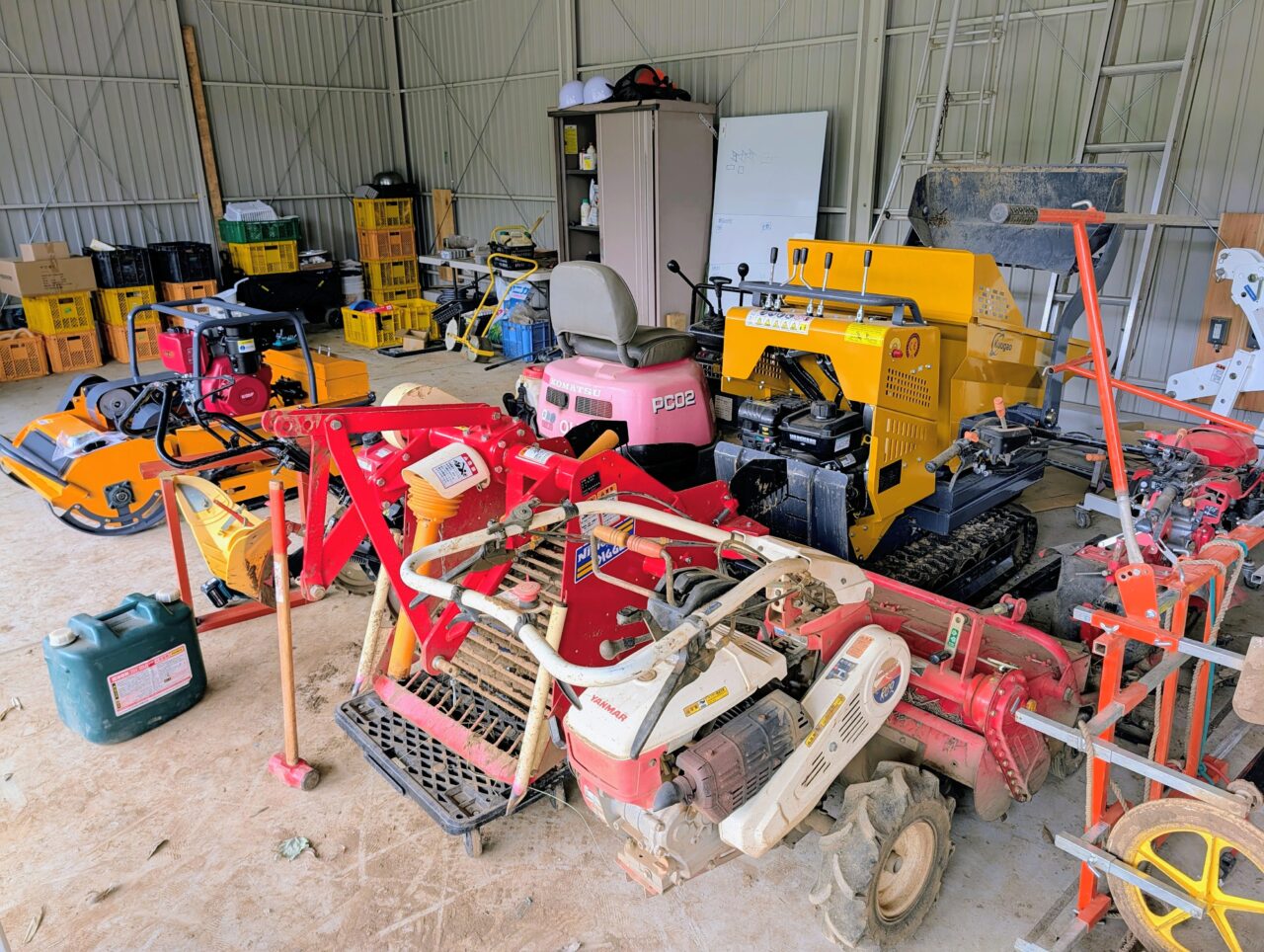 田舎ごっこファーム2025年_ガレージ２