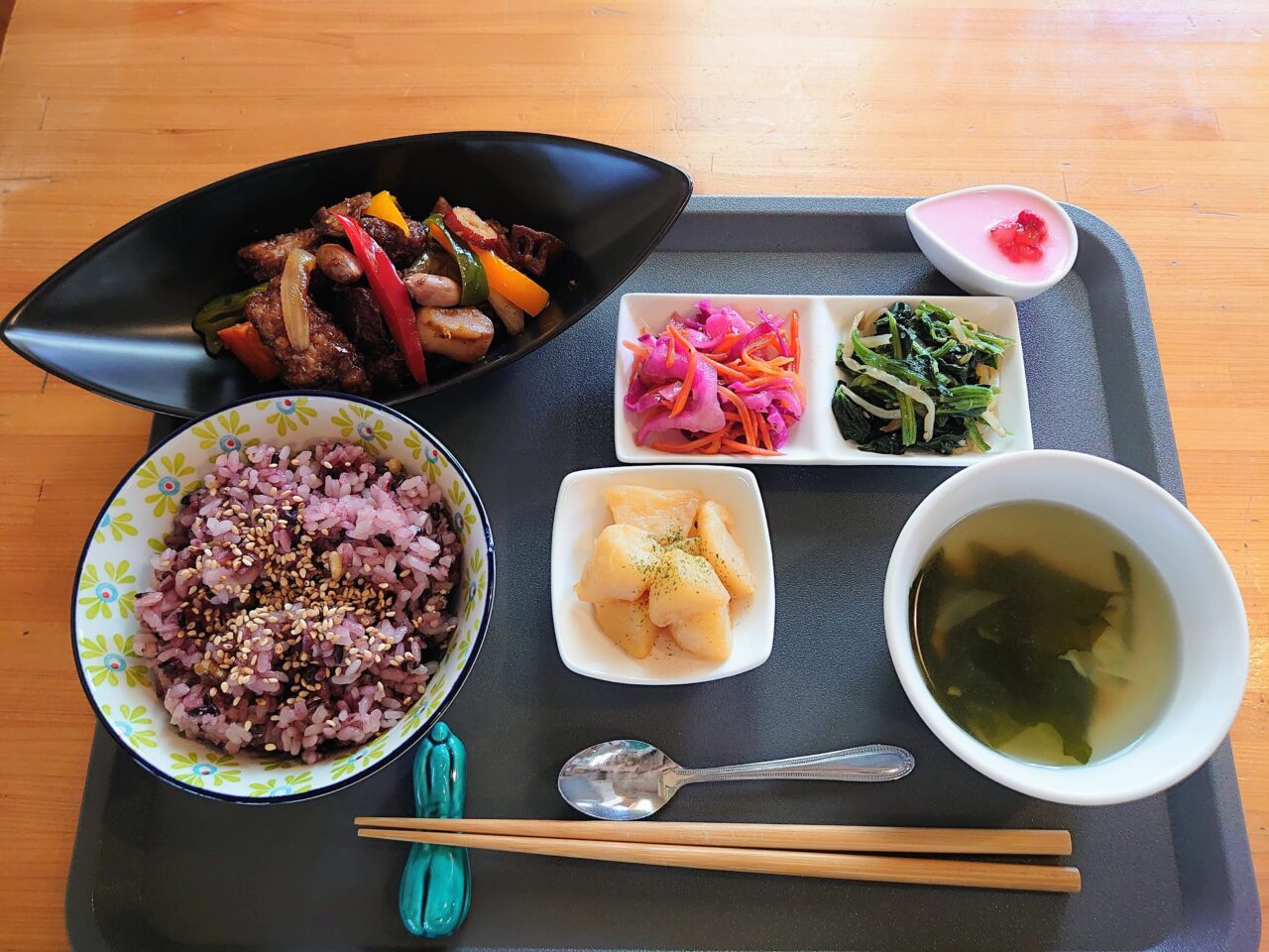 木まぐれKopitiam2025_薬膳ランチ１－１－２