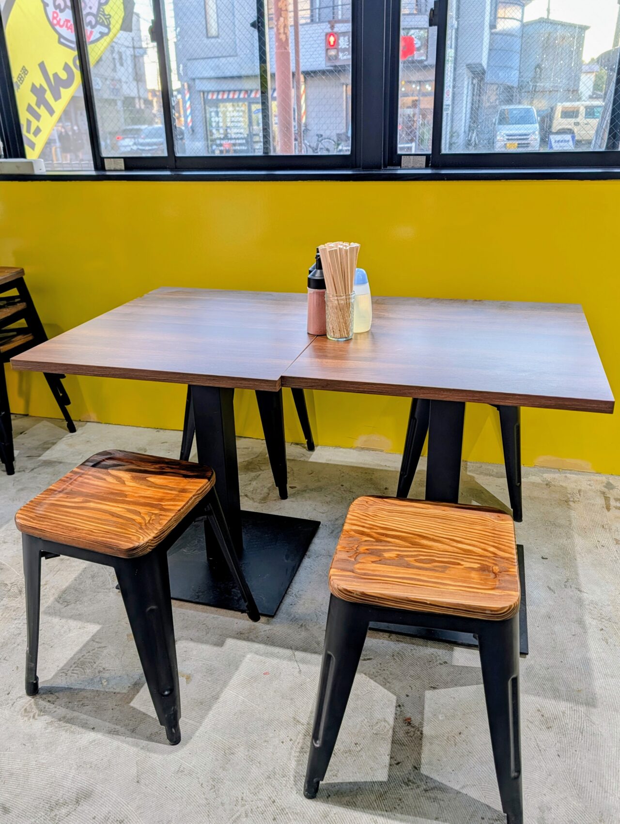 ぶたけん。オープン_内観３