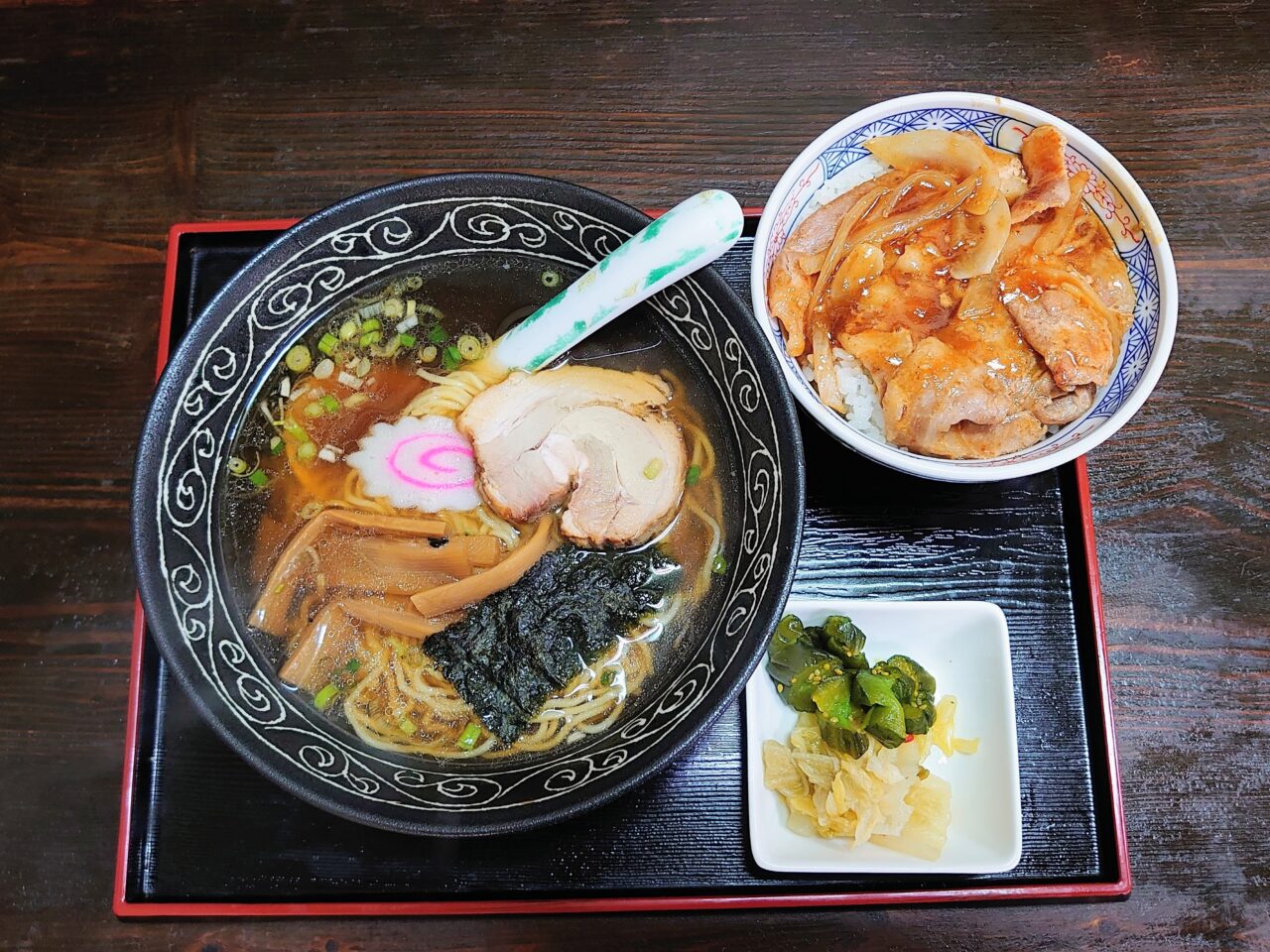 たから亭_ラーメン焼肉丼セット５