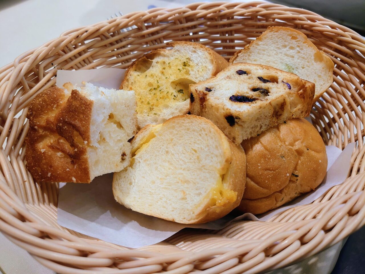 オリベート_パン