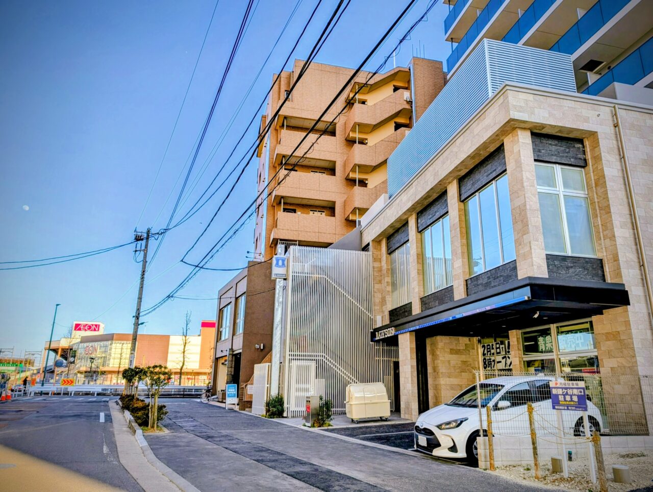 ローソン新鎌駅南_外観3