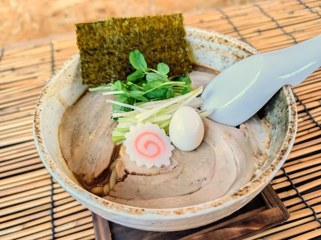 つる縁オープン_ラーメン１ー２