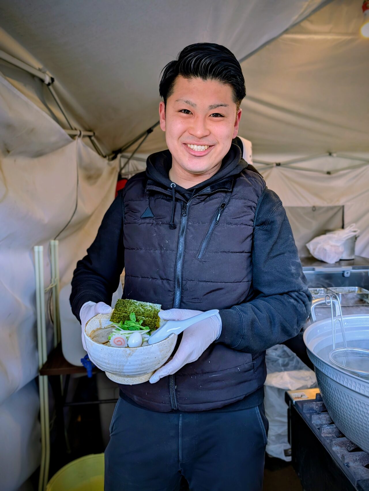 つる縁オープン_鶴岡さん２