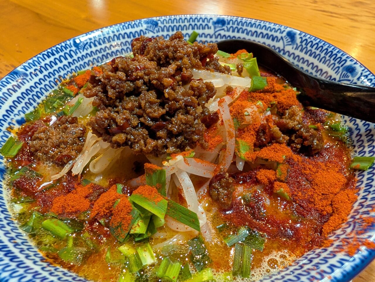 豚ラボ2026_辛ニラそば2