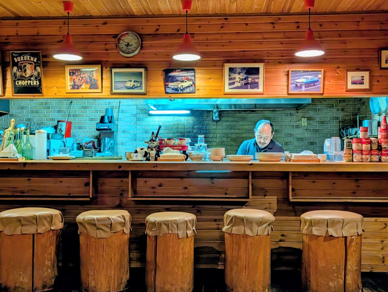 ステーキモウモウ閉店_内観