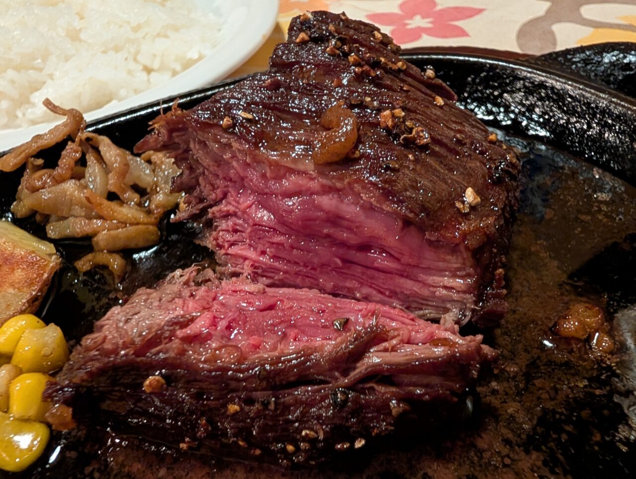 ステーキモウモウ閉店_肉４