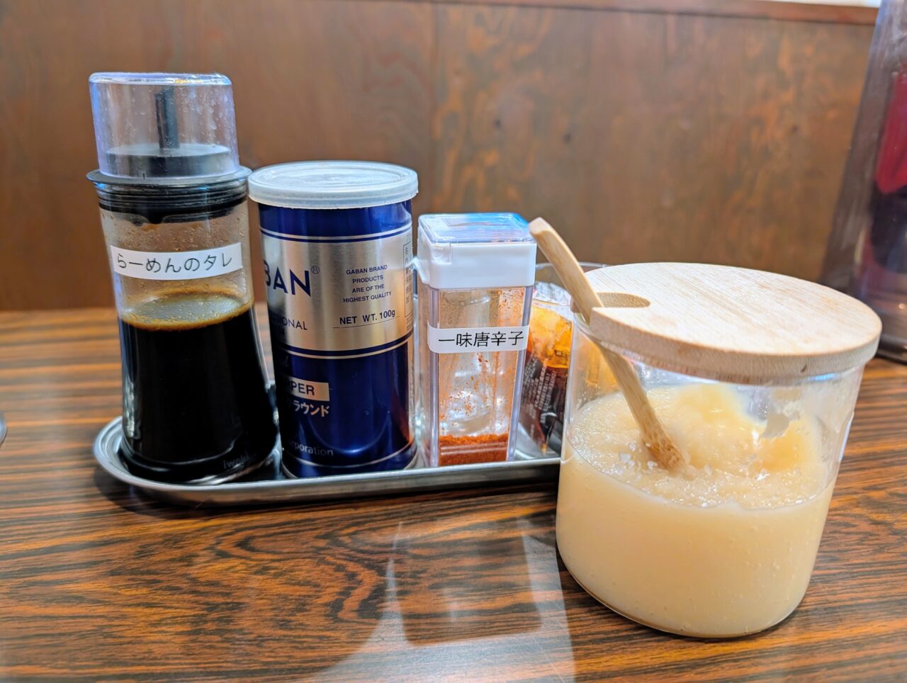 ラーメンたか木屋白井店_卓上調味料