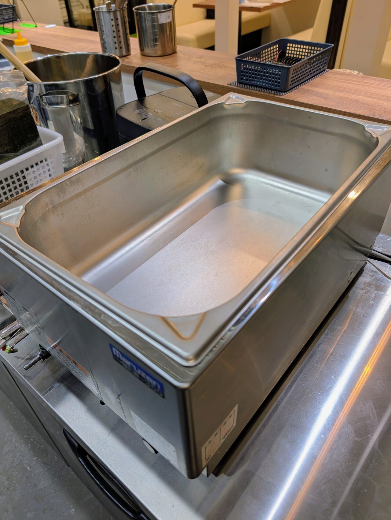 との丸家船取店_厨房３