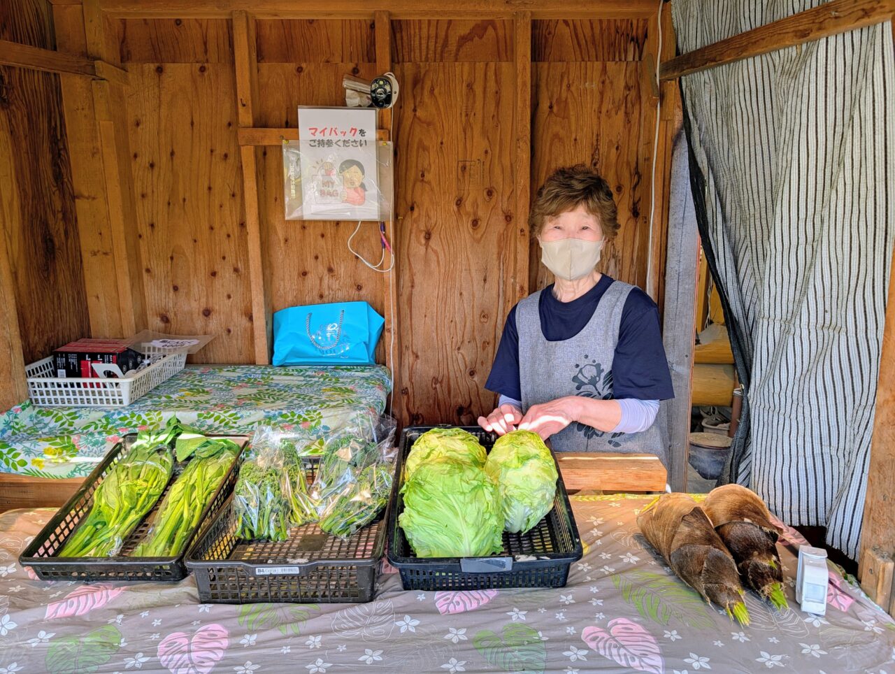 ヴィトラカフェ2026_野菜販売