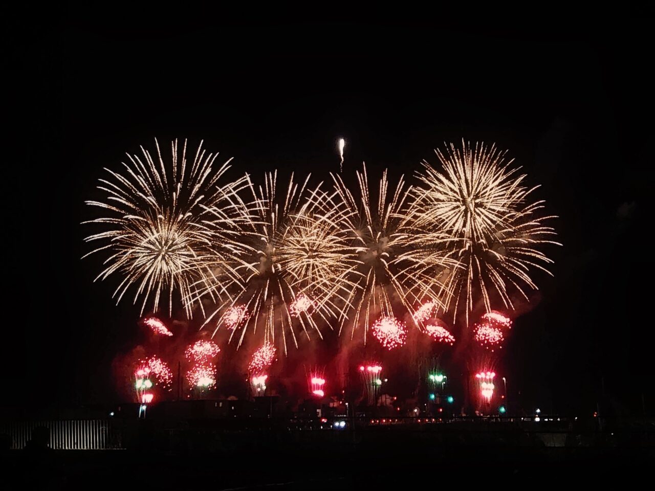 かまがやの花火2026台風_花火