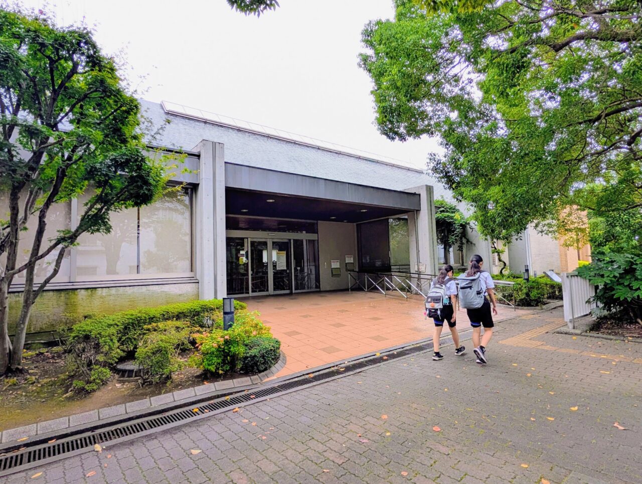 小倉台図書館休館_外観