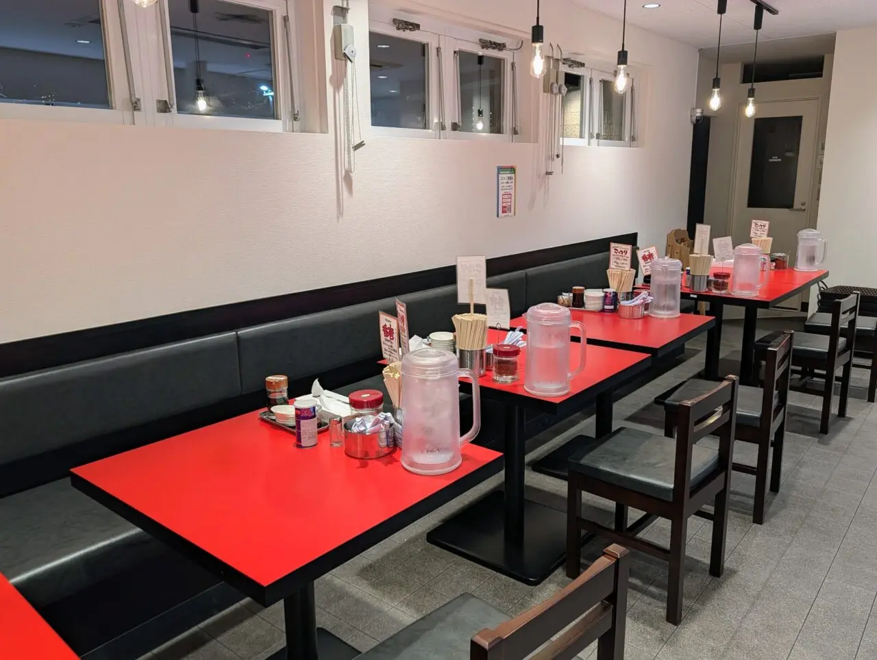 田中そば店千葉NT_内観２